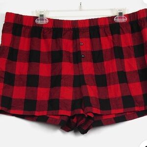 Stars Above Red and Black Plaid Shorts size XL